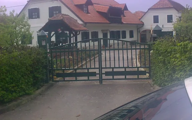 Ферма в Словенска Быстрица
