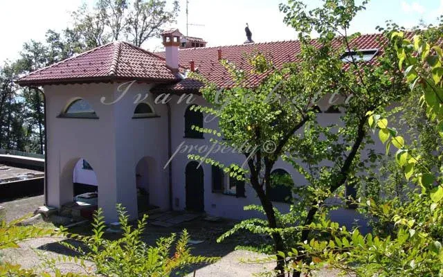 Вилла в Леджуно