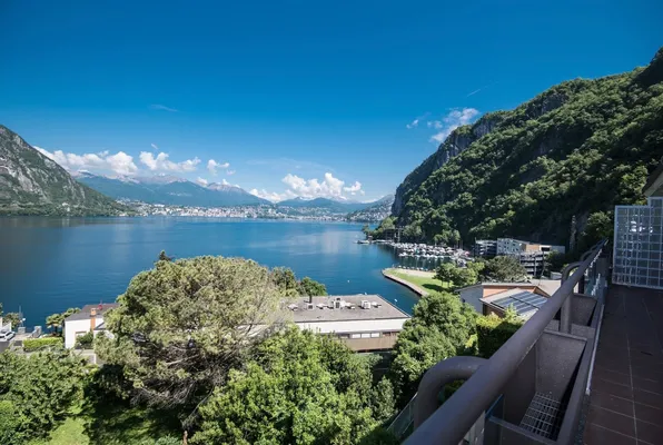 Квартира в Кампионе-д’Италия