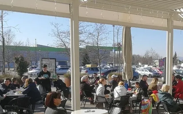 Ресторан / Кафе в Любляна