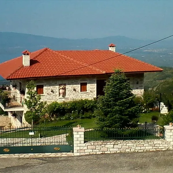 Отдельный дом в Агринион, фото 1