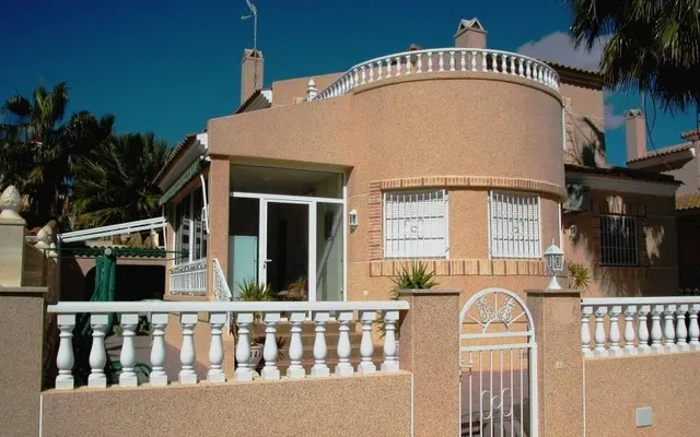 Вилла в Деэса де Кампоамор