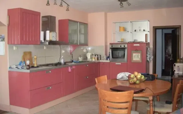 Отдельный дом в Шкорпиловци