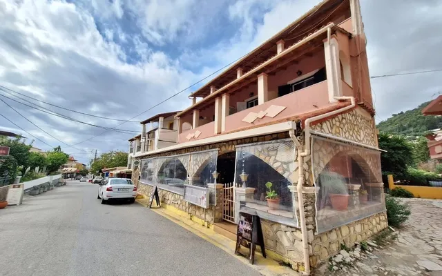Отель в Corfu