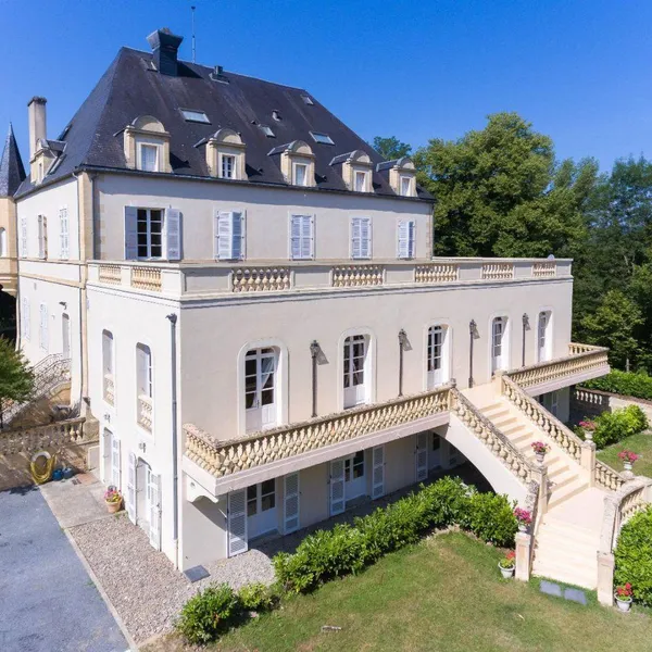 Дом в Nouvelle-Aquitaine, фото 1
