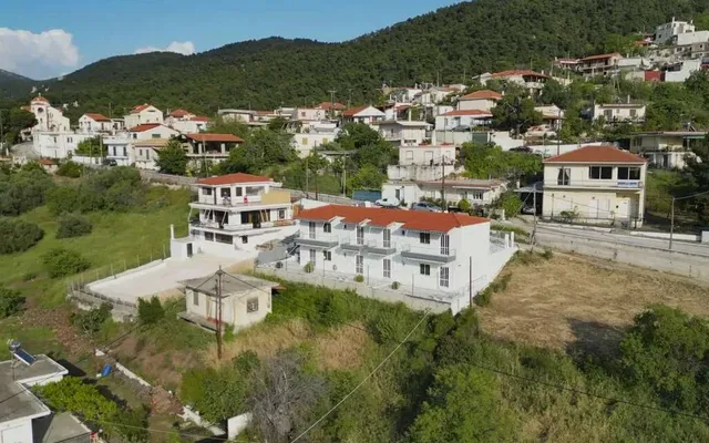 Коммерческая недвижимость в Loutraki - Perachora