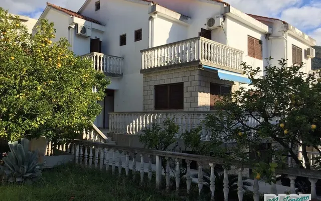 Дом в Будва
