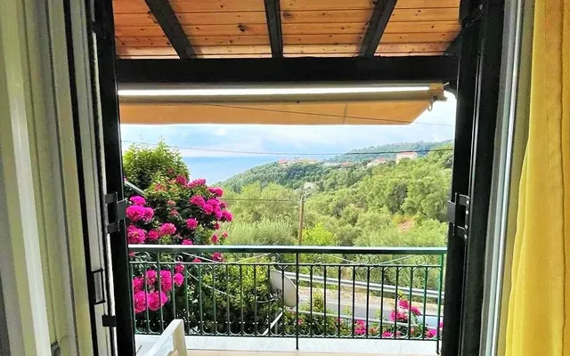 Мезонет в Corfu
