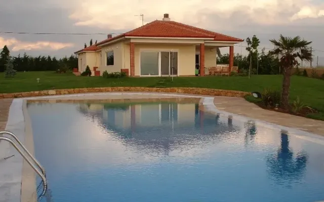 Вилла в Νέα Μηχανιώνα