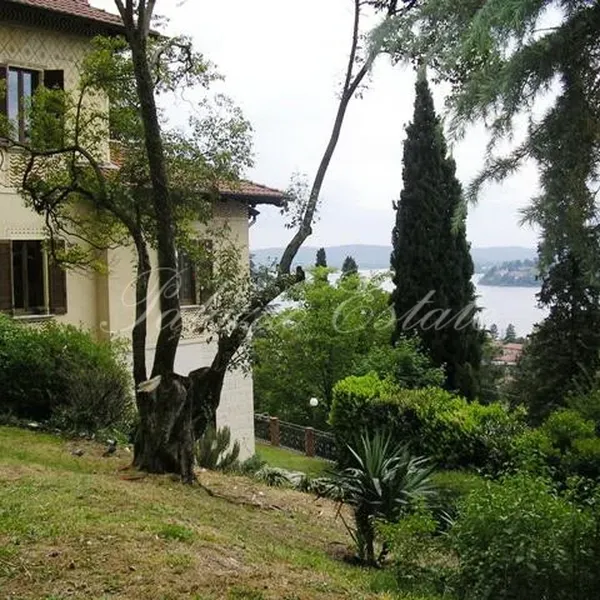 Вилла в Варе, фото 1