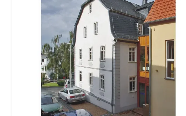 Доходный дом в Плохой Camberg
