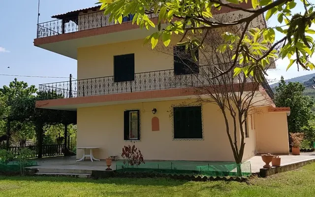 Коттедж в Лептокария