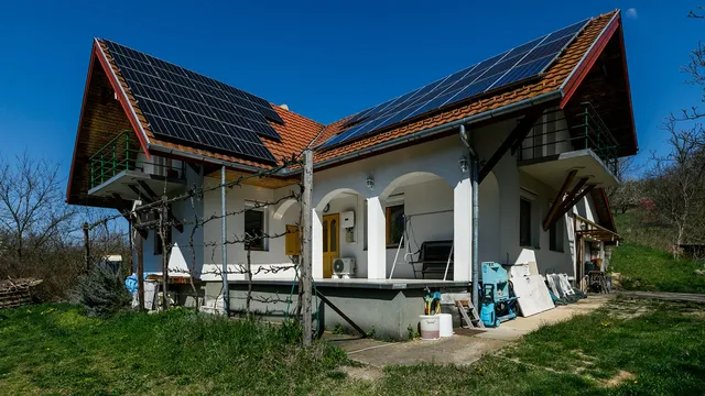 Отдельный дом в Рези
