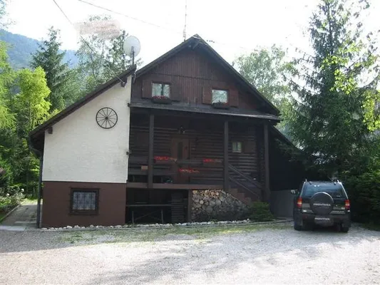 Дом в Краньска-Гора
