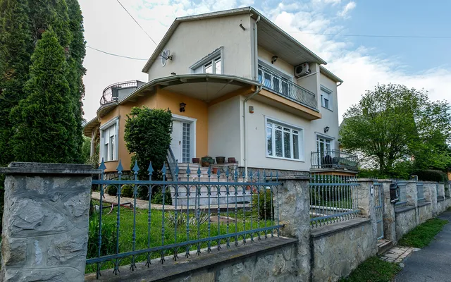 Дом в Залакарош