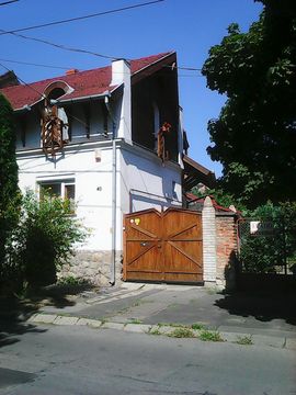 Дом в Печ