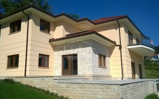 Дом в Опатия