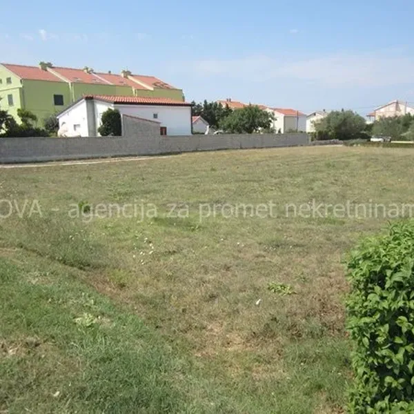 Земельный участок в Нин, фото 2