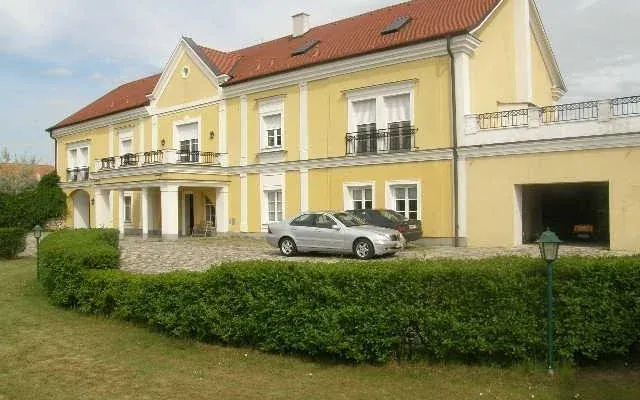 Вилла в Вена