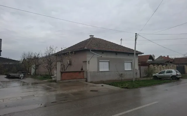 Дом в Сербия