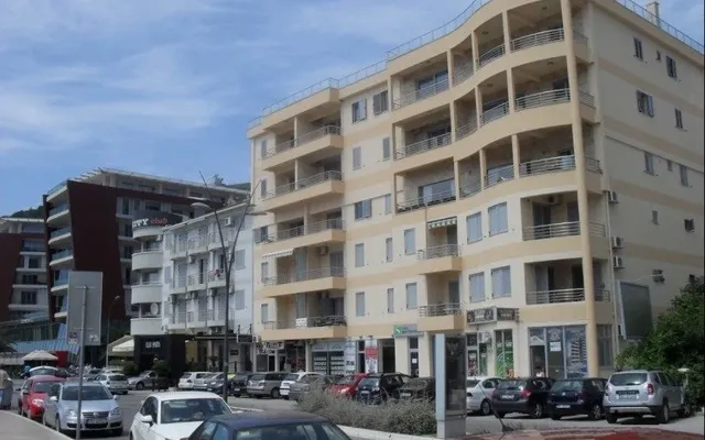 Квартира в Будва