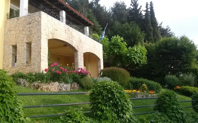 Отдельный дом в Archaeological Museum of Filippoi