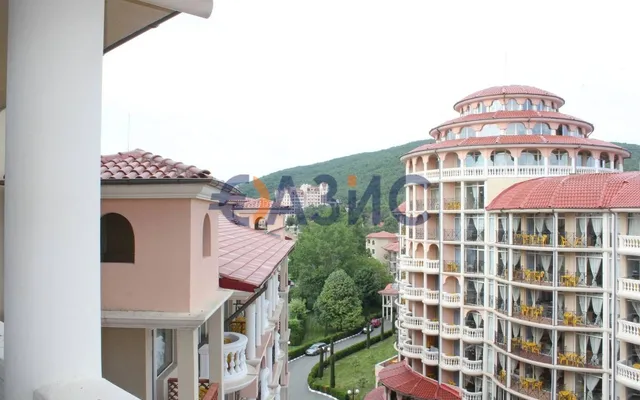 Квартира в Елените