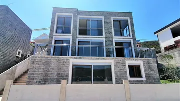 DreamEstatesMontenegru