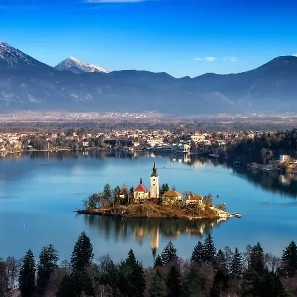 Коммерческая недвижимость в Любляна, фото 1