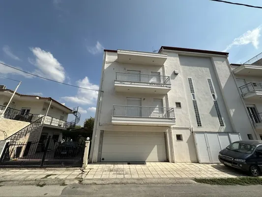 Отдельный дом в Stavroupoli