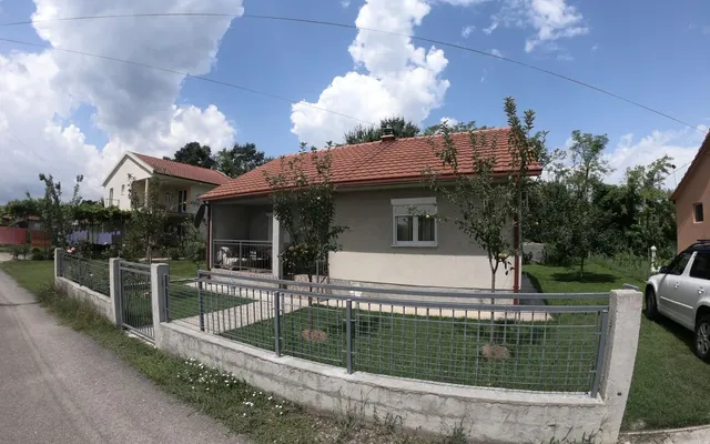 Отдельный дом в Даниловград