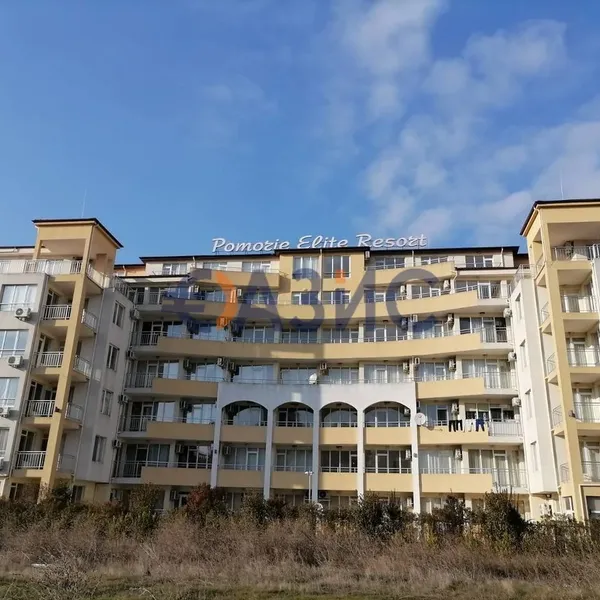 Квартира в Поморие, фото 1