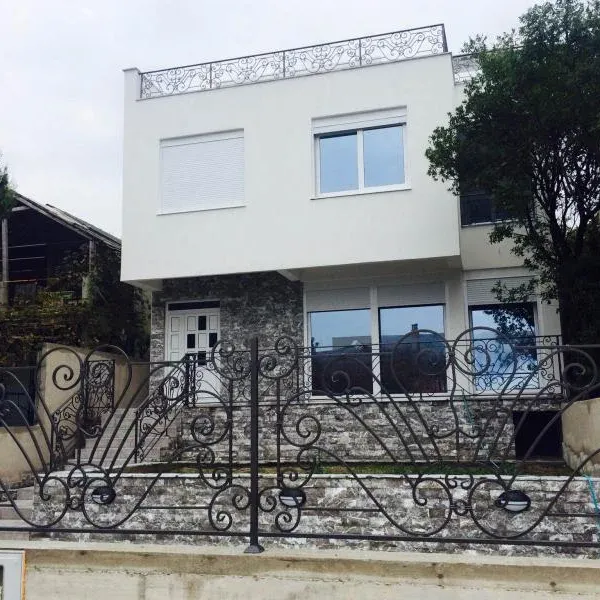 Отдельный дом в Утеха, фото 1
