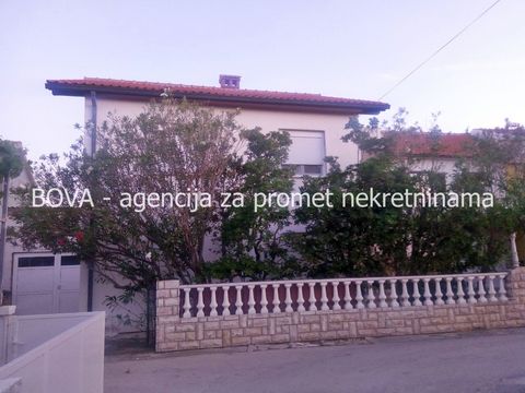 Дом в Нин
