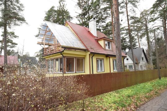 Дом в Нарва-Йыэсуу