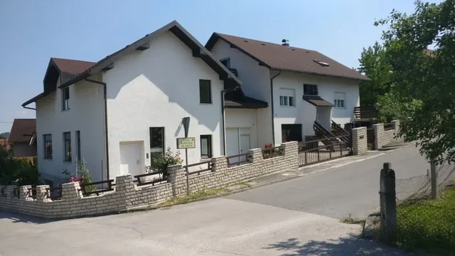 Дом в Загреб