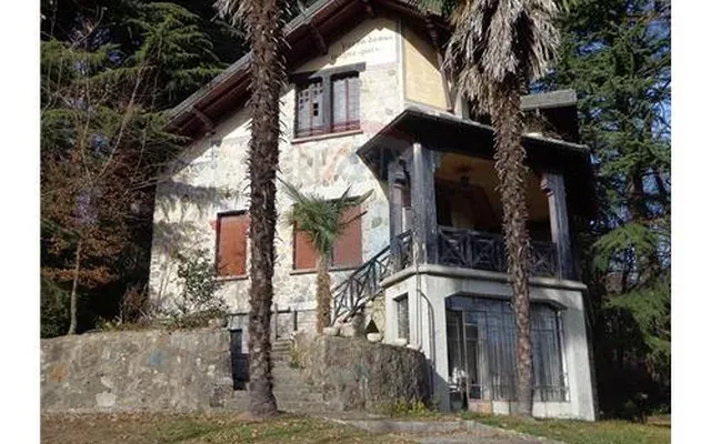 Вилла в Варе