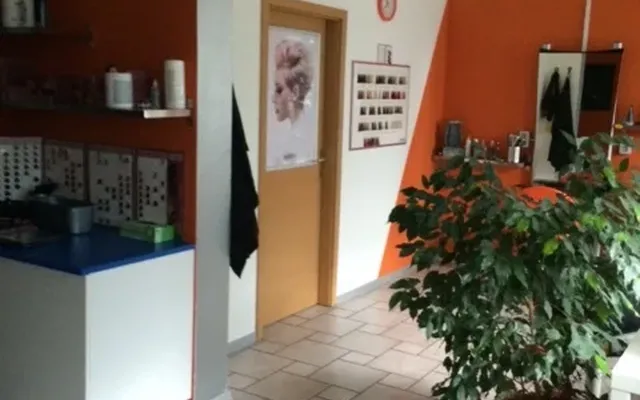 Коммерческая недвижимость в Есенице