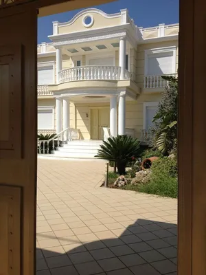 Вилла в Варкиза