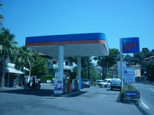 Сфера услуг в Бордигера