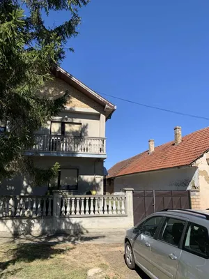 Дом в Сербия