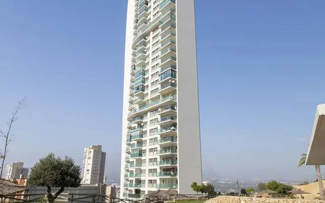 Torre Lugano in Benidorm