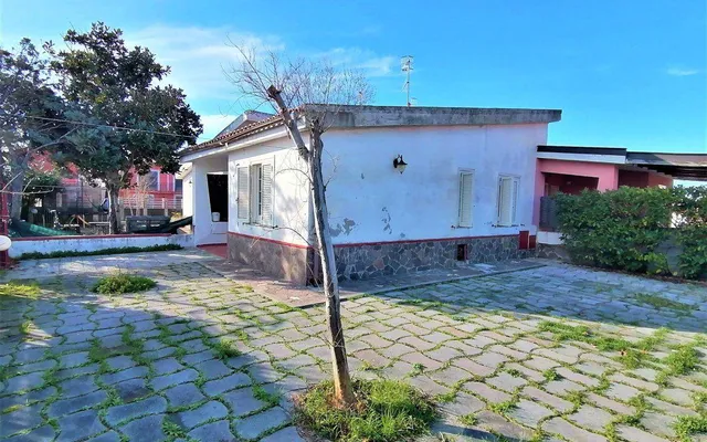 Дом в Калабрия