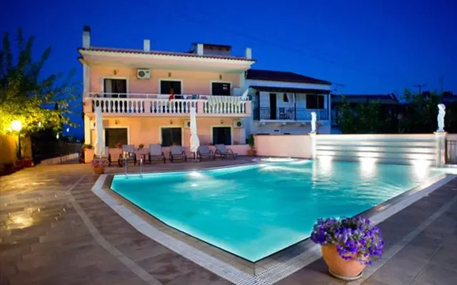 Отель в Corfu