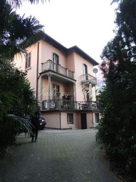 Вилла в Черноббьо