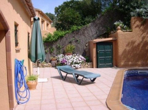 Отдельный дом в Пальс