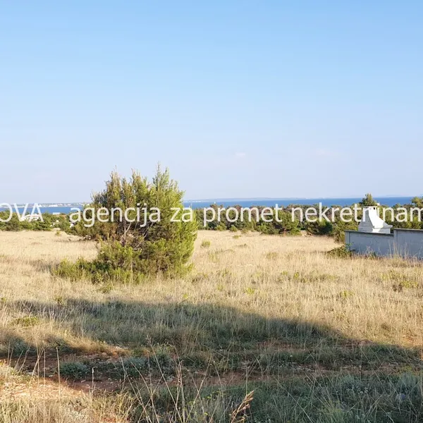 Земельный участок в Вир, фото 1
