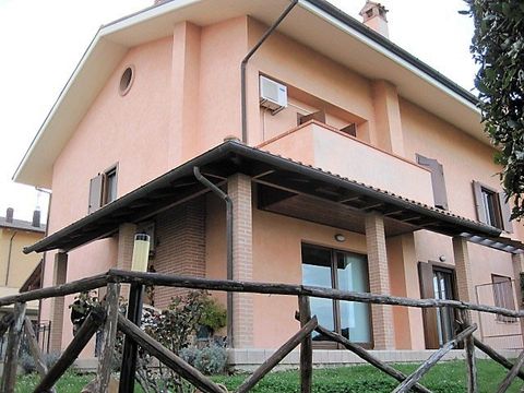 Отдельный дом в Читта-Сант'Анджело