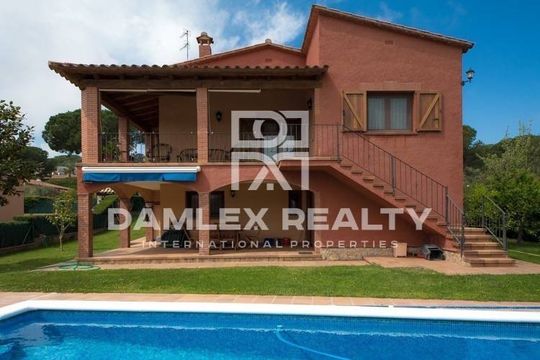 Вилла в Плайя-де-Аро