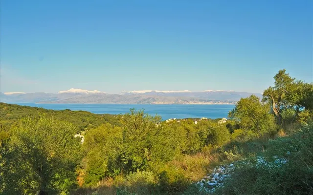 Земельный участок в Corfu